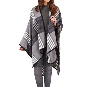 Treasure & Bond Plaid Wrap in Gray and Black